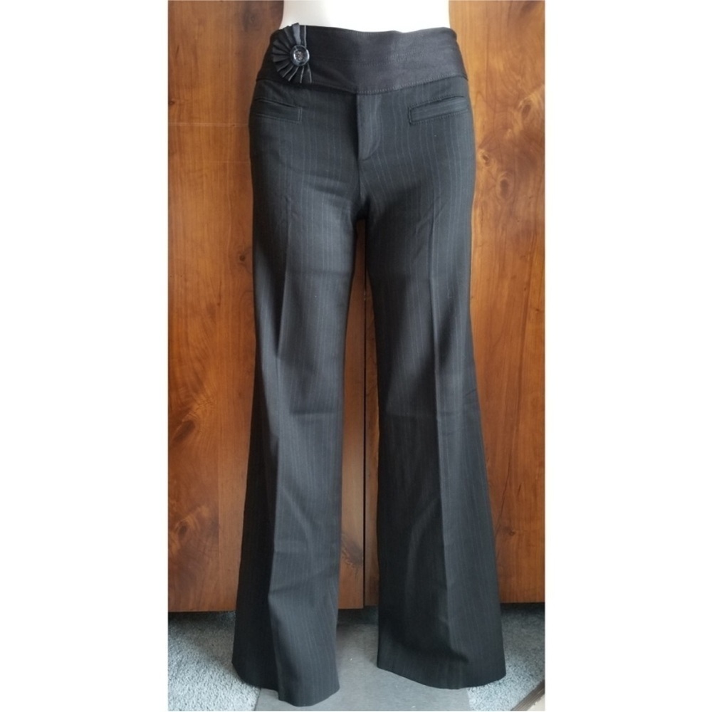 ANTHROPOLOGIE Cartonnier Black Pinstripe Slacks size 6